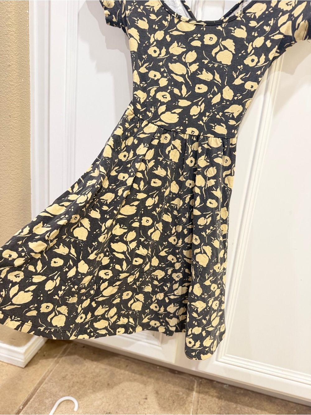 Lani Two-Piece Mini Set in Tan and Black Floral - Picture 8 of 10